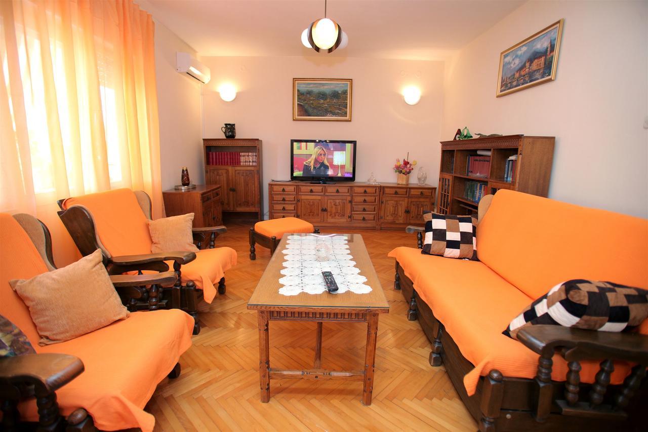 Apartment Baturina Trogir Exterior photo